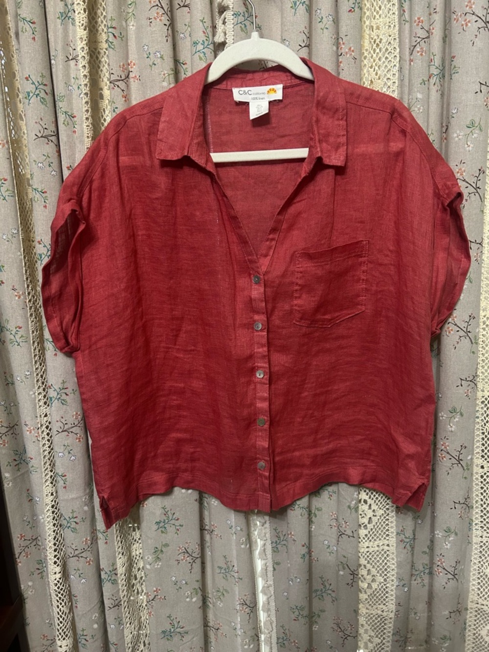 C&C California 100% Linen Button Up Top Red Boxy Camp Shirt L‎